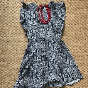 Black and white dress